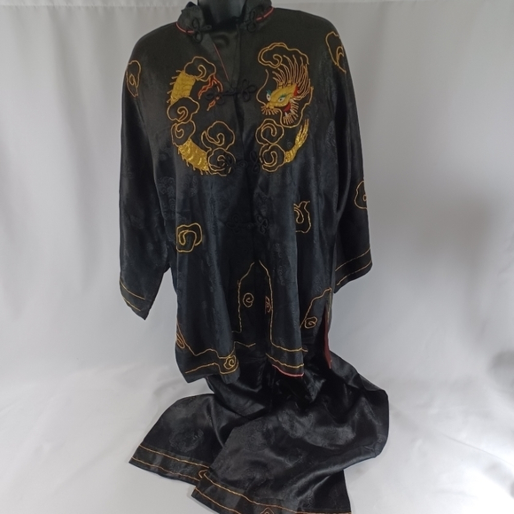 Vintage Silk Dragon Gold Hand Embroidered Lounge Set Bought In Japan **